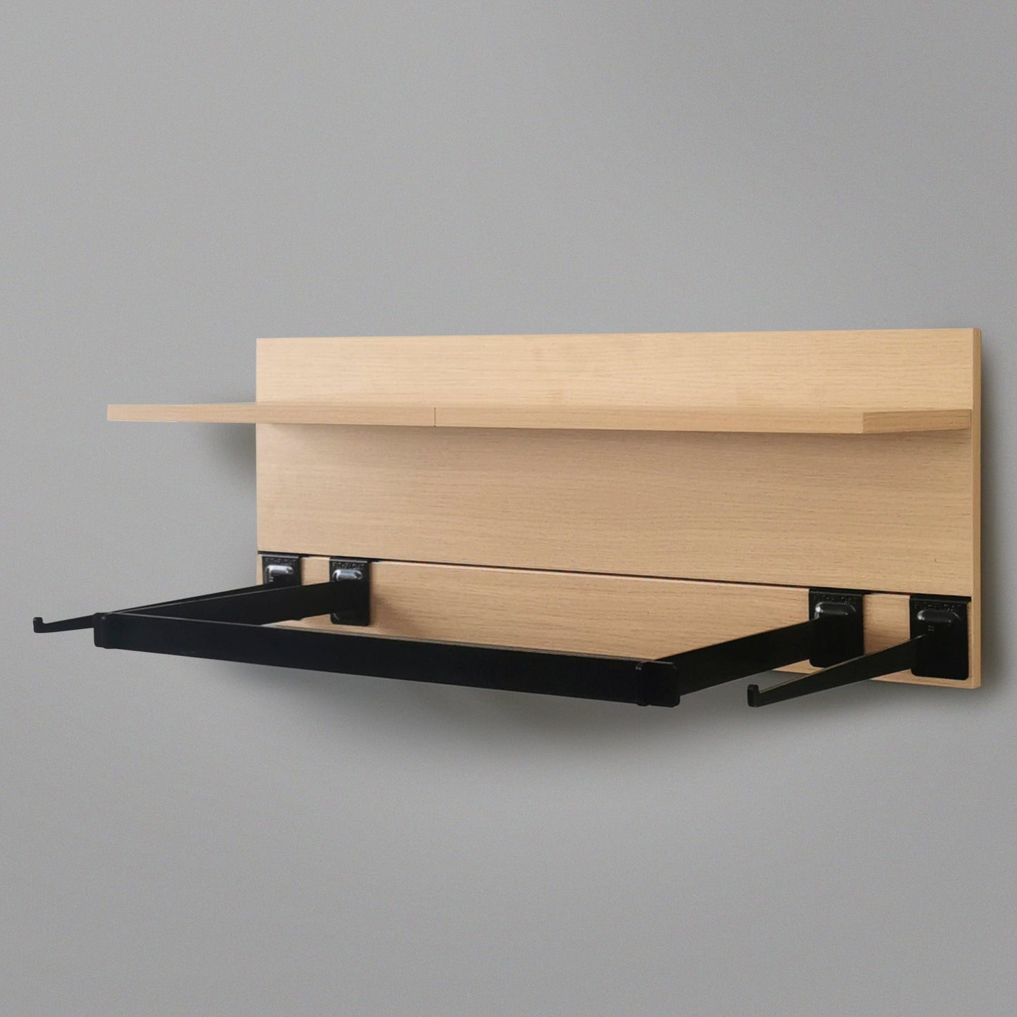 800mm Backpanel 2 lines with 800mm Shelf & Rail and Arms