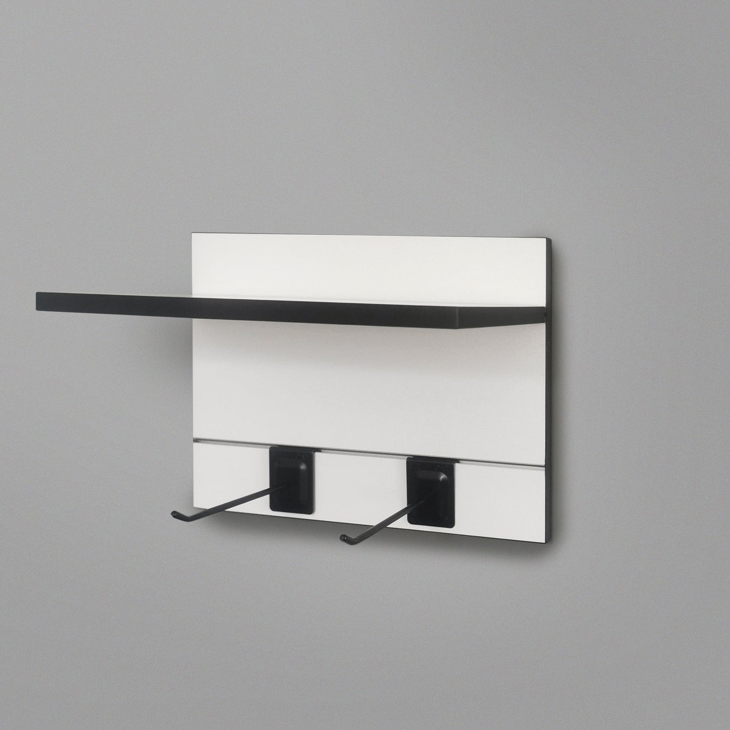 400mm Backpanel 2 lines with 1 x 400mm Shelf & 2 Prongs