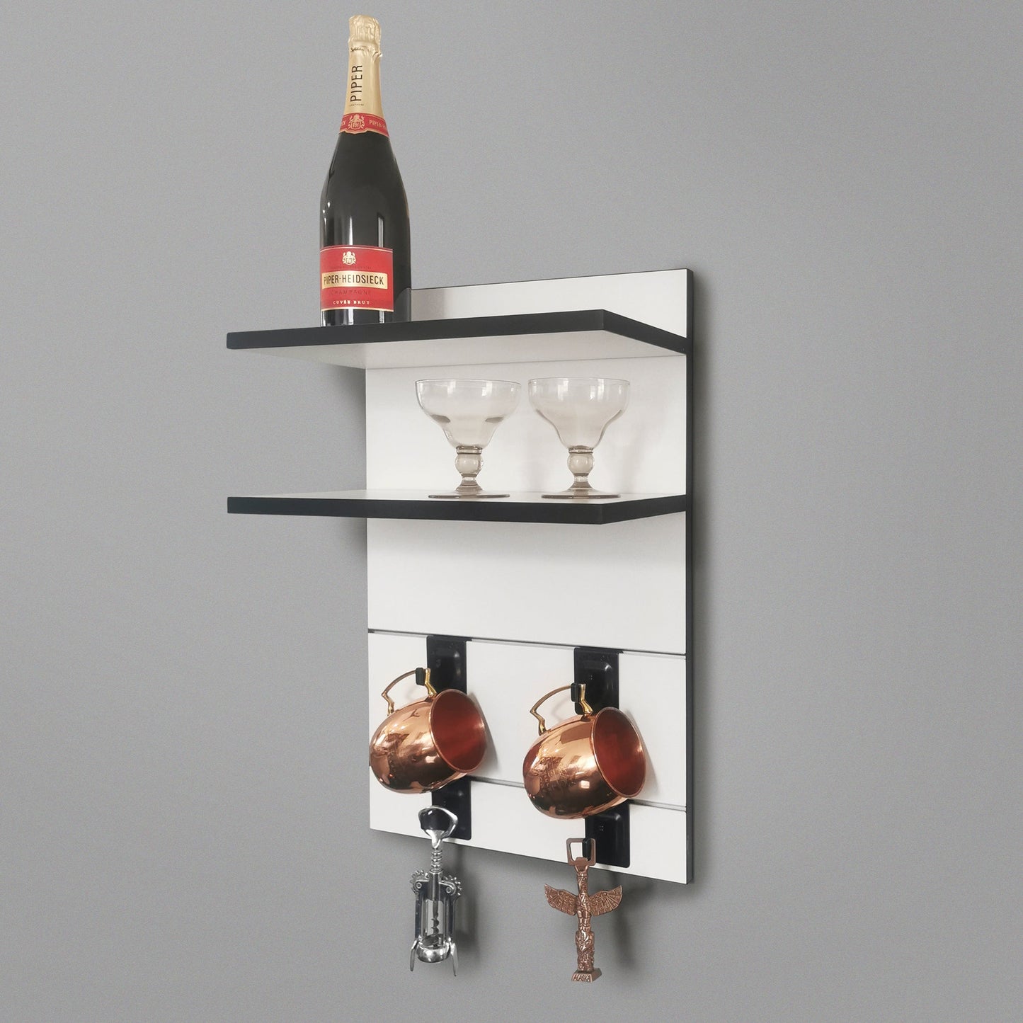 400mm Backpanel 4 line with 2 400mm Shelves & 4 Hooks